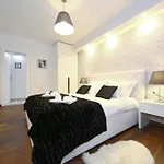Lipotica Luxury 4*