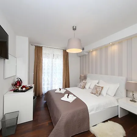 Lipotica Luxury ゲストハウス ザダル