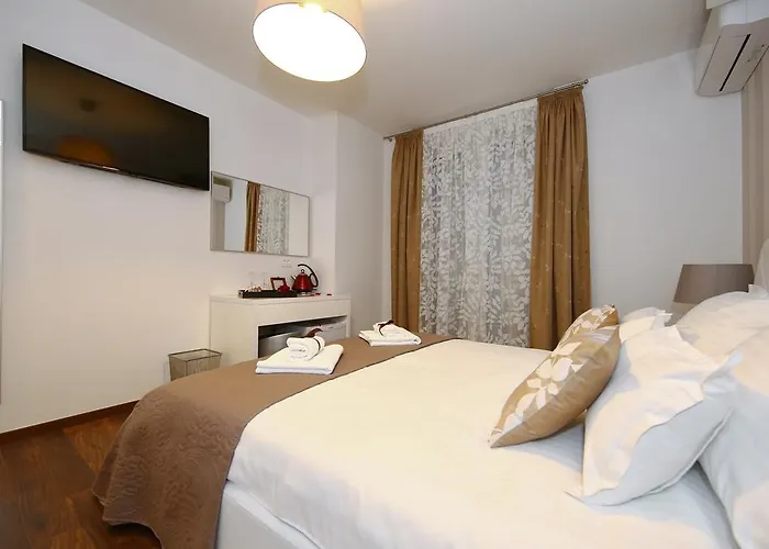 Casa de hóspedes Lipotica Luxury